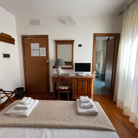 La Piazzetta Hotel 3*
