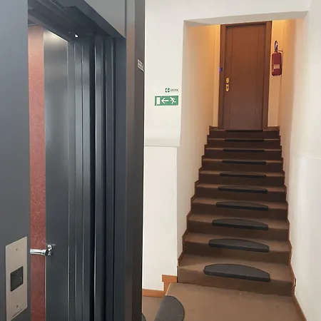 Hotel La Piazzetta 3*