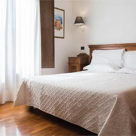 Hotel La Piazzetta
