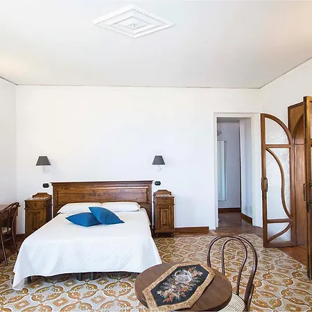 La Piazzetta 3*