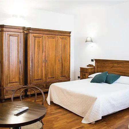 Hotel La Piazzetta Castellammare del Golfo
