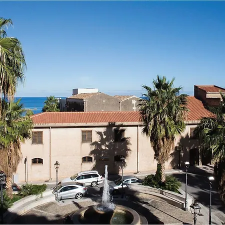 Hotel La Piazzetta Castellammare del Golfo