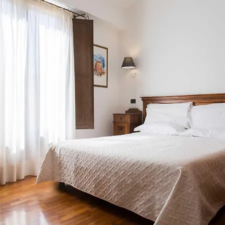 La Piazzetta Hotel